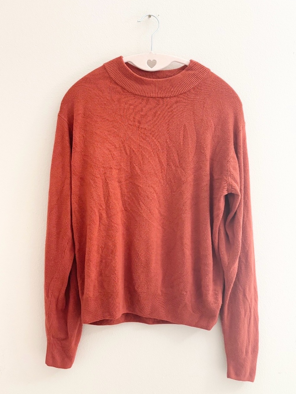 5/$15 🩷 Sag Harbor Rust Crewneck Sweater
